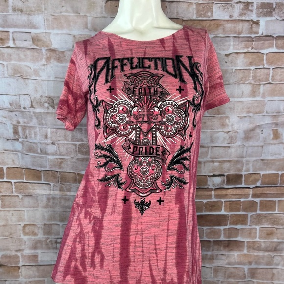 Affliction Women’s Graphic Short Sleeve T-Shirt -NWT - Size: Small - Picture 1 of 10